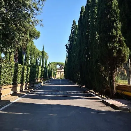 Aurelia City Garden Apartment *