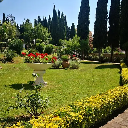 Aurelia City Garden Apartment Rom